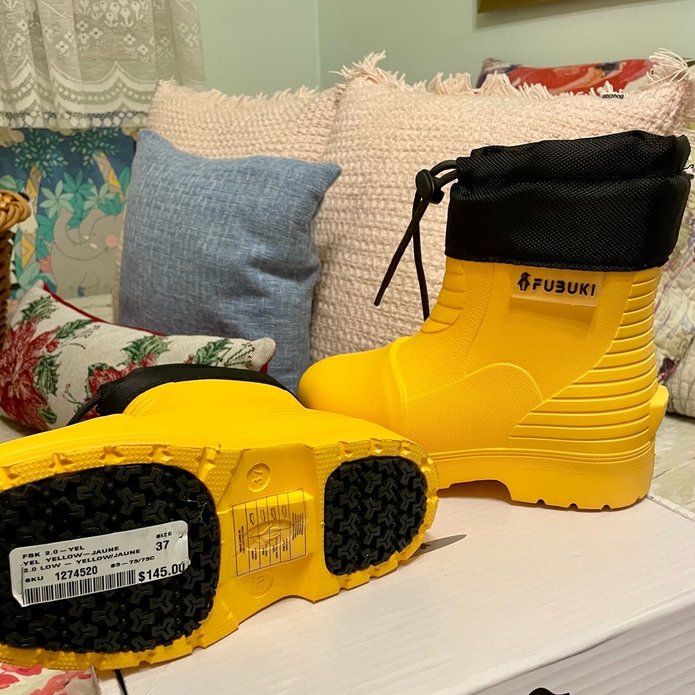 FUBUKI 37 Women's Yellow Winter & Rain Boots